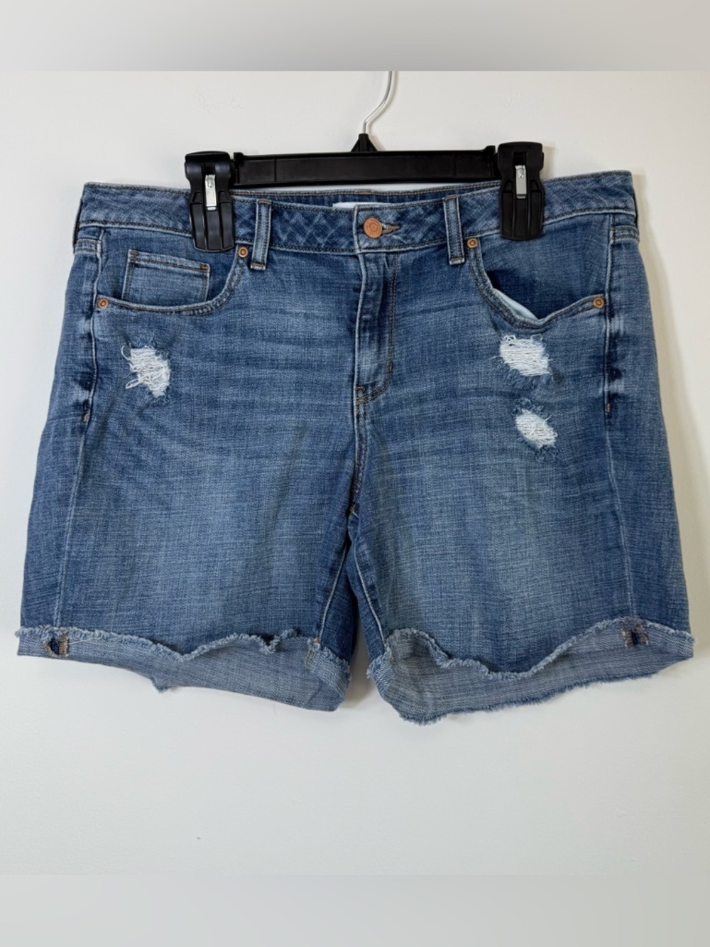 Sonoma Distressed Boyfriend Denim Shorts 14 Frayed Raw Hem Medium Wash Ripped